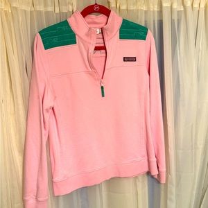 Barely worn Vineyard Vines Shep style Sweatshirt.